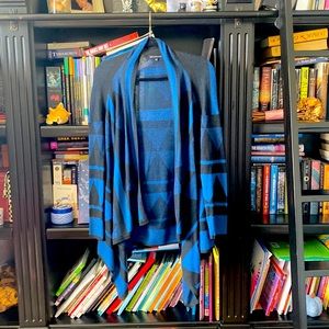 Staccato Black & Navy patterned open front cardigan